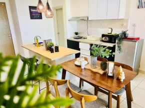 Gathering House Mosaic Midvalley 2BR 1K4Q 7-13px